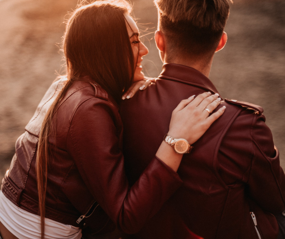 Jobb önértékelés = jobb párkapcsolat