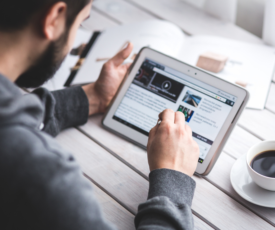 6 alattomos szokás, ami titokban lemerít – észre sem veszed, míg már nincs kedved élni